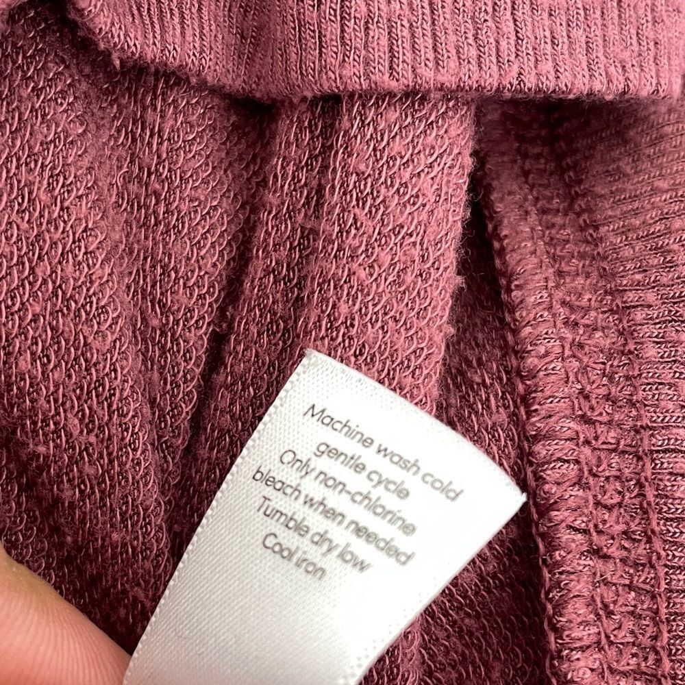 Athleta Women’s Criss Cross Sweatshirt In Crushed Berry Size Small - Picture 8 of 9